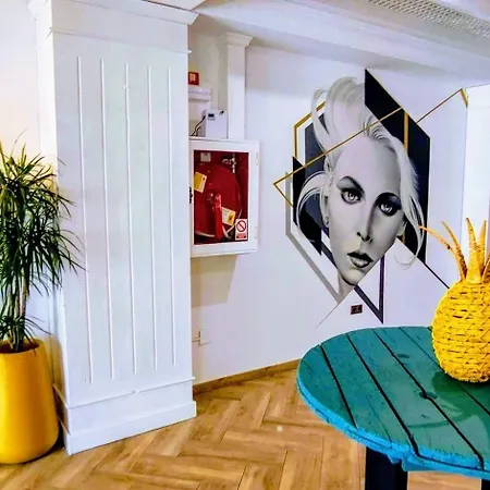 Valley فندق روندا