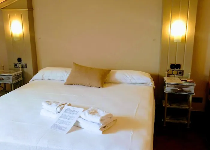 Hotel Don Manuel Hotel 4*