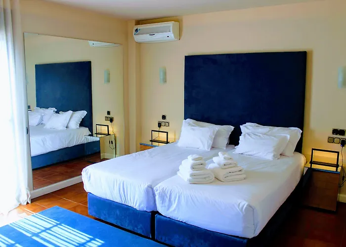 Hotel Don Manuel Hotel 4*