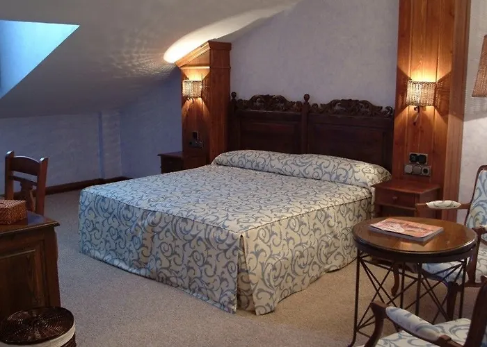 酒店 波萨达德隆达酒店 4*